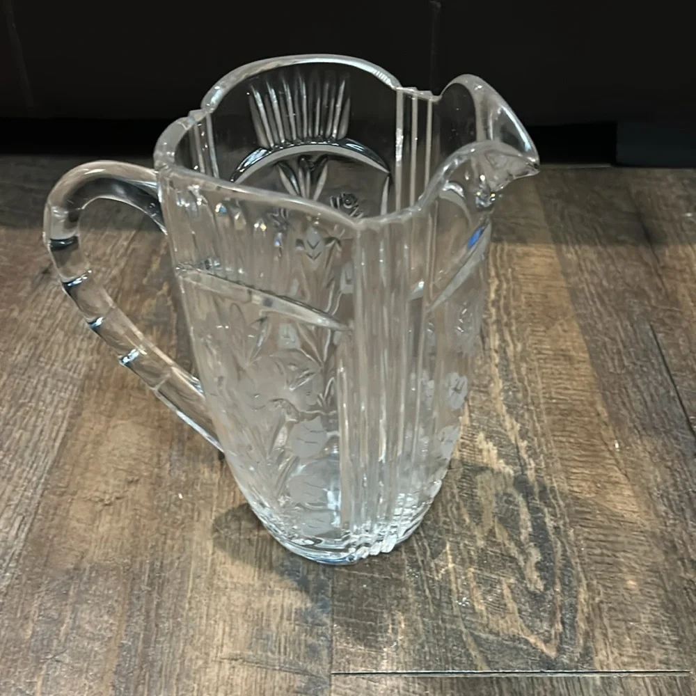 Darlington CRYSTAL CLEAR INDUSTRIES‎ Pitchers Hand Cut Floral 48oz